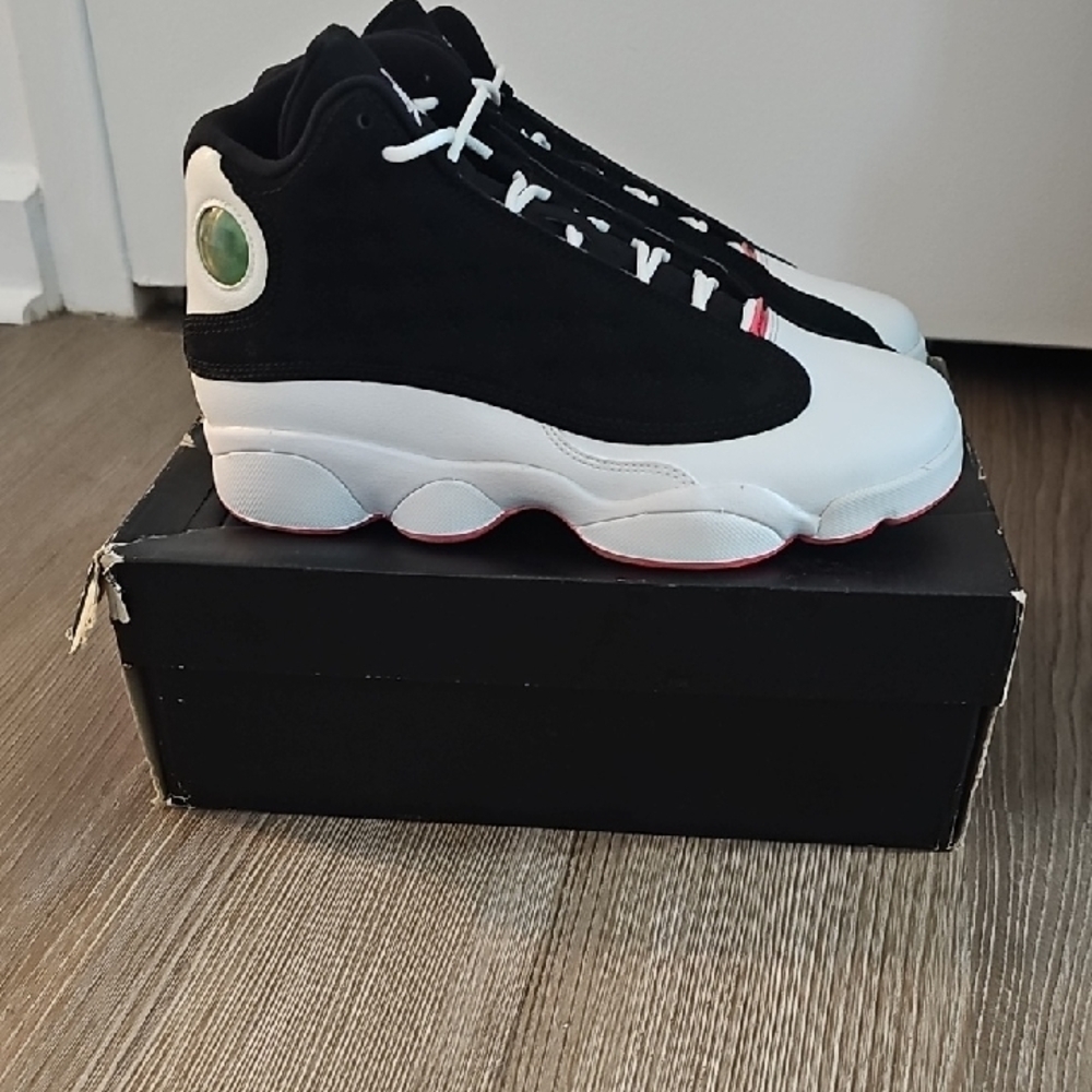 Nike Kids Sneakers - Black and White